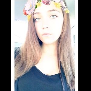 Meet your Posher, Destiny